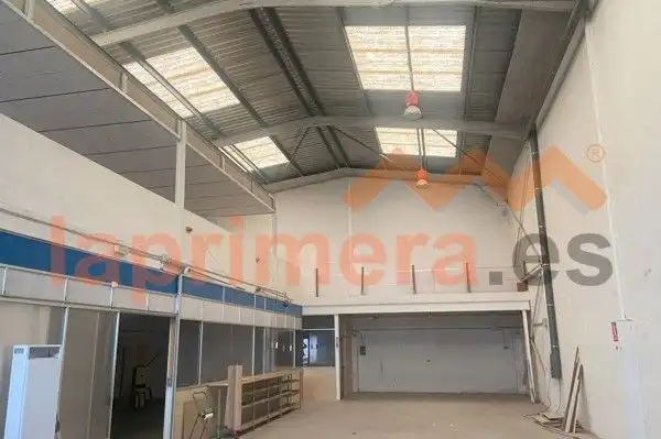 Industrial building to rent in Alaquàs, imagen 2