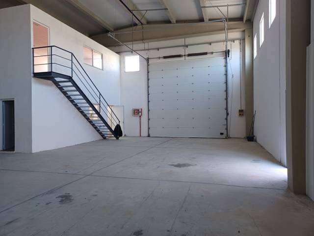 Nave industrial en Alquiler en Santa Ana