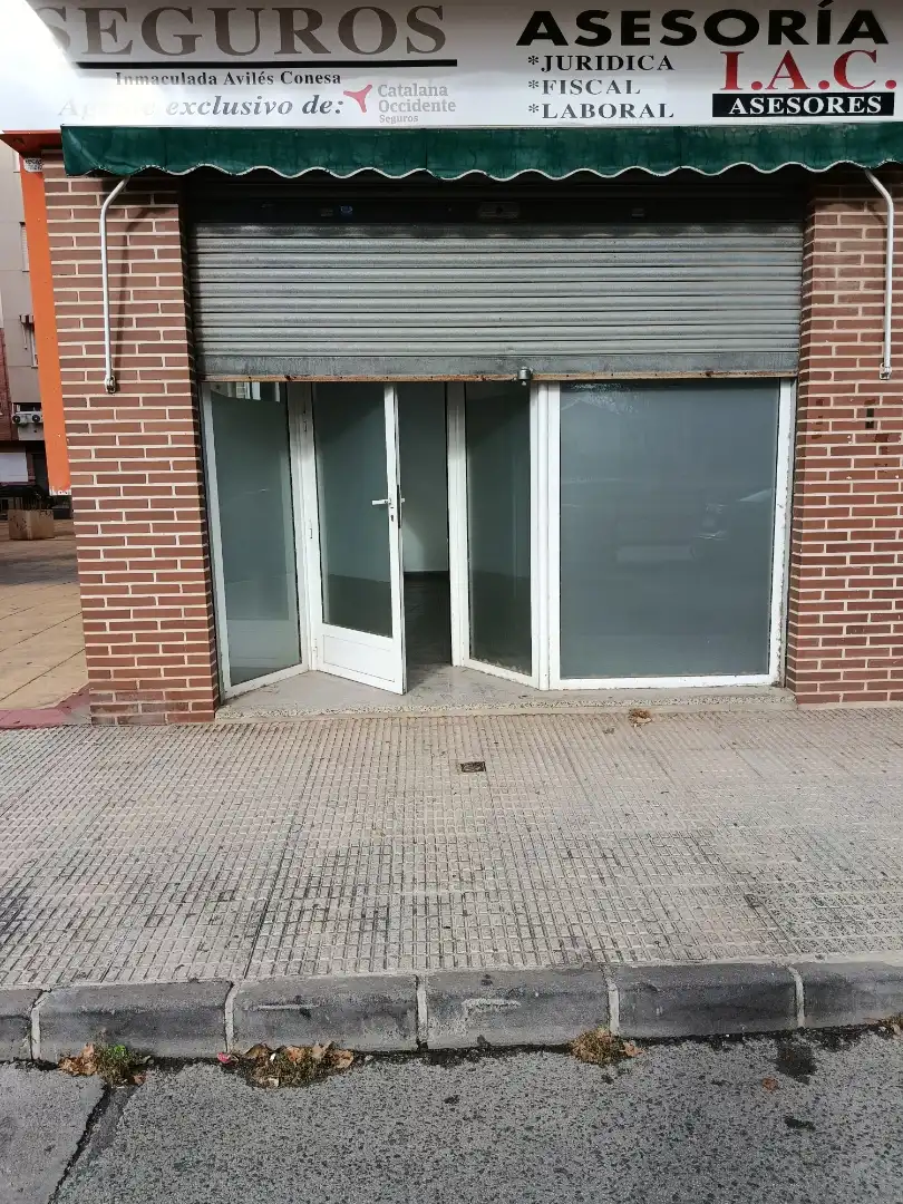 Geschaftsraum zur Miete in Murcia