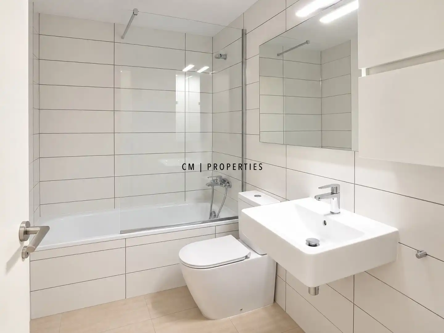Baño de Piso de alquiler en Valencia con Aire acondicionado, Calefacción y Terraza