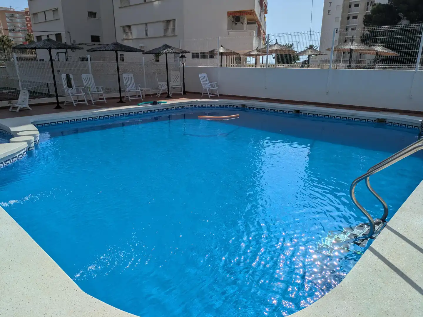 Swimming pool of Apartments for rent in Cullera  with Furnished, Balcony and Community pool