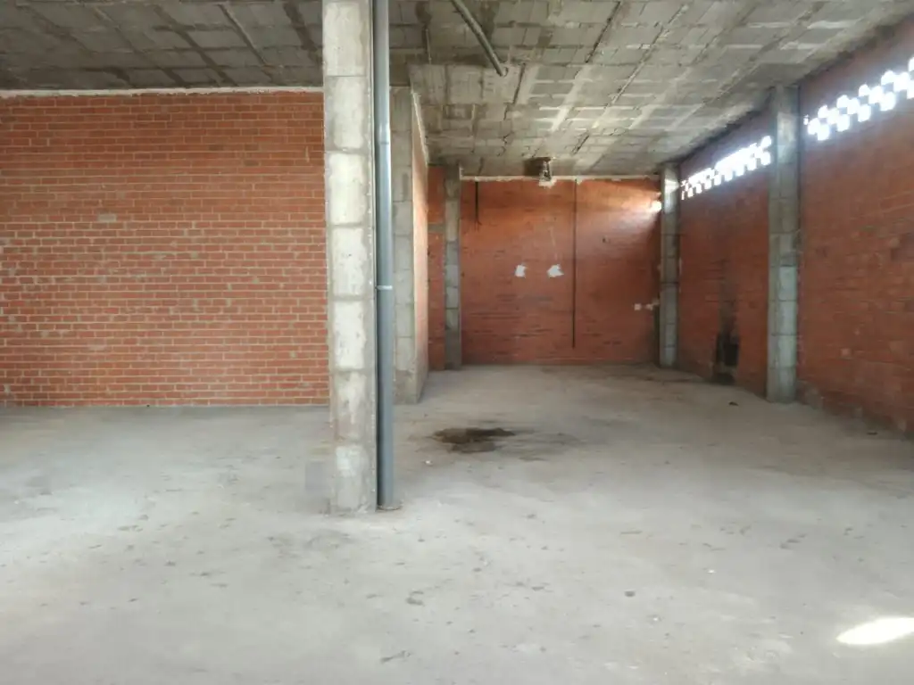 Local en venta en Badajoz