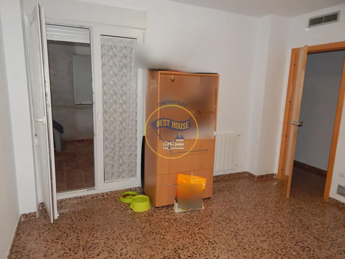 Wohnung zum Verkauf in Bocairent mit Klimaanlage, Heizung und Abstellraum