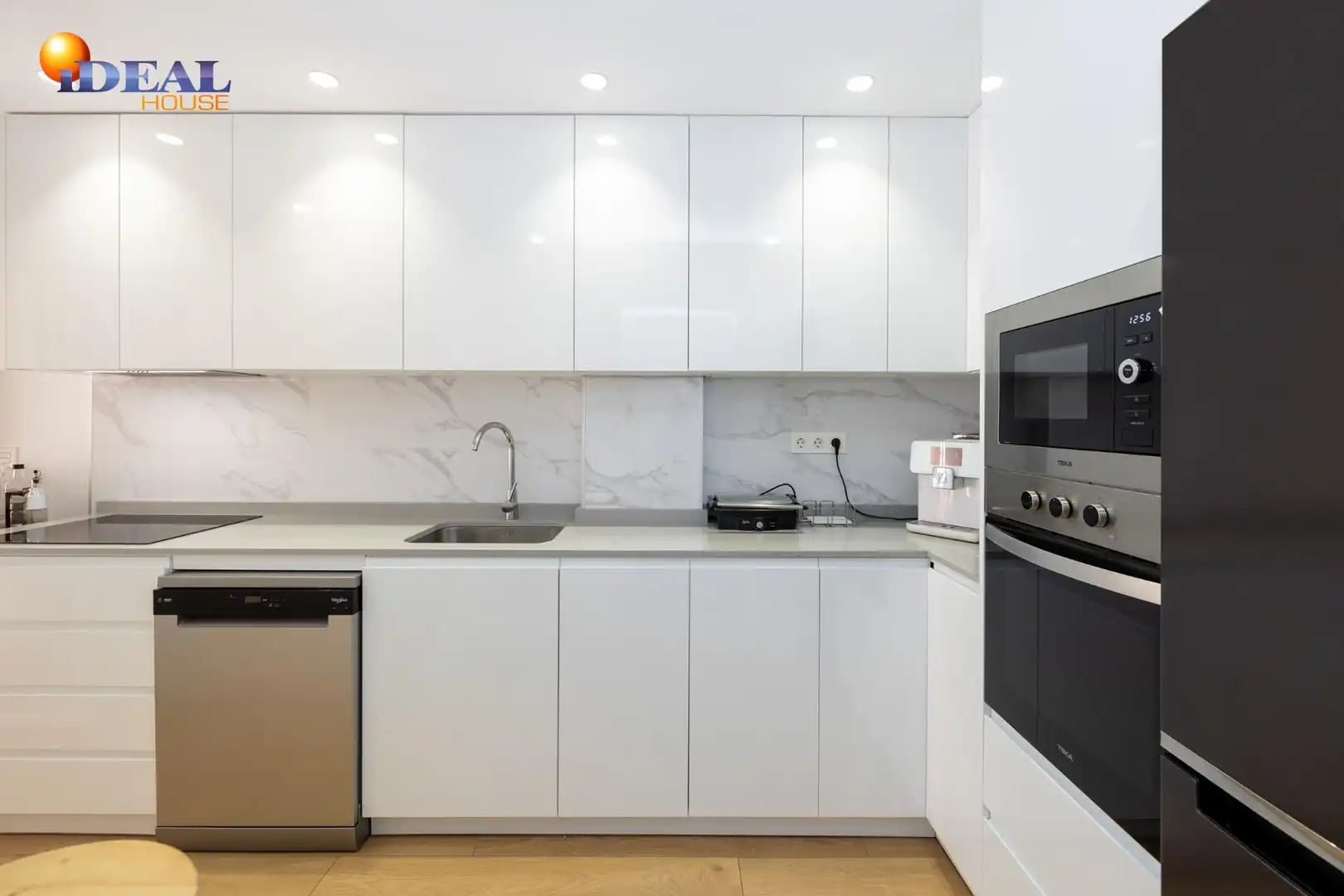 Cocina de Piso en venta en Granada con Aire acondicionado, Calefacción y Terraza