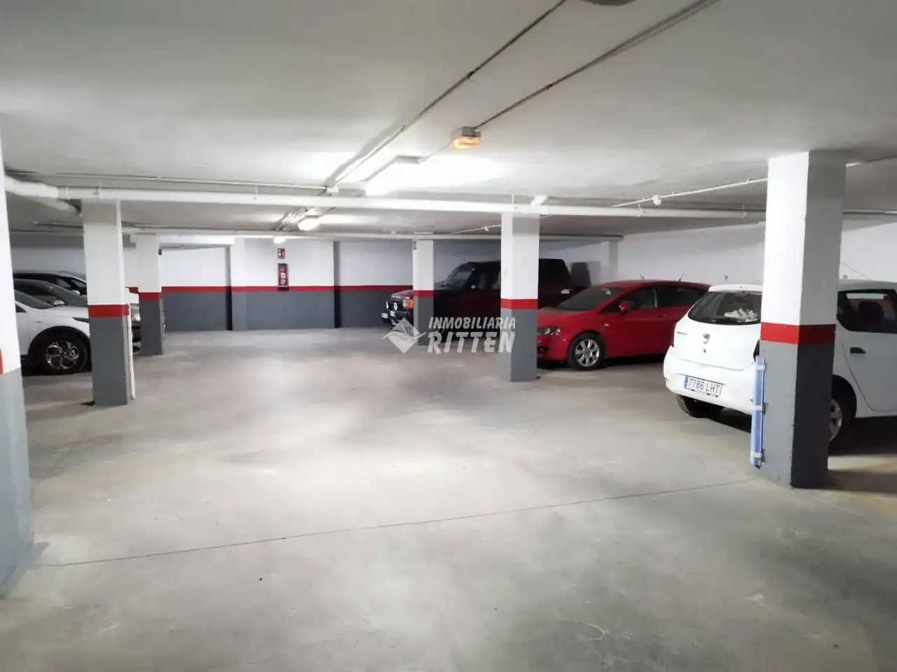 Garage for rent in Calle Canigo, 38, Ciudad Jardín