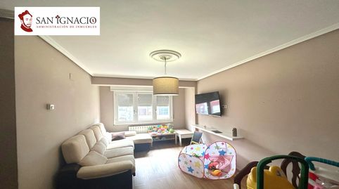Foto 2 de Piso en venta en Villarcayo de Merindad de Castilla la Vieja, Burgos