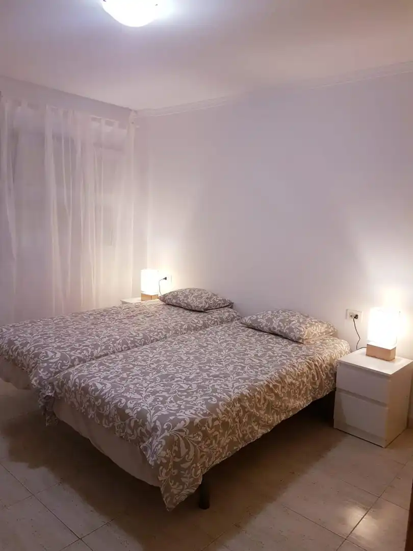 Habitación de Piso en venta en Arona con Amueblado y Balcón