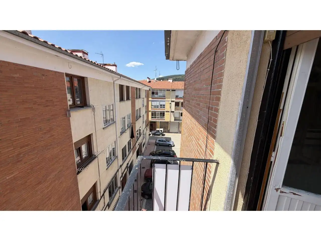 Terraza de Piso en venta en Espinosa de los Monteros con Calefacción, Terraza y Amueblado