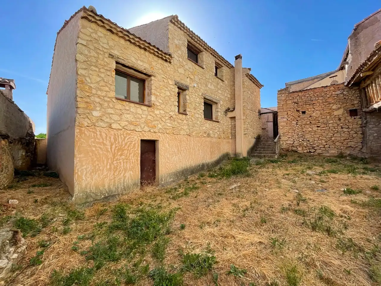 Vista exterior de Finca rústica en venda en Sepúlveda amb Calefacció, Jardí privat i Parquet