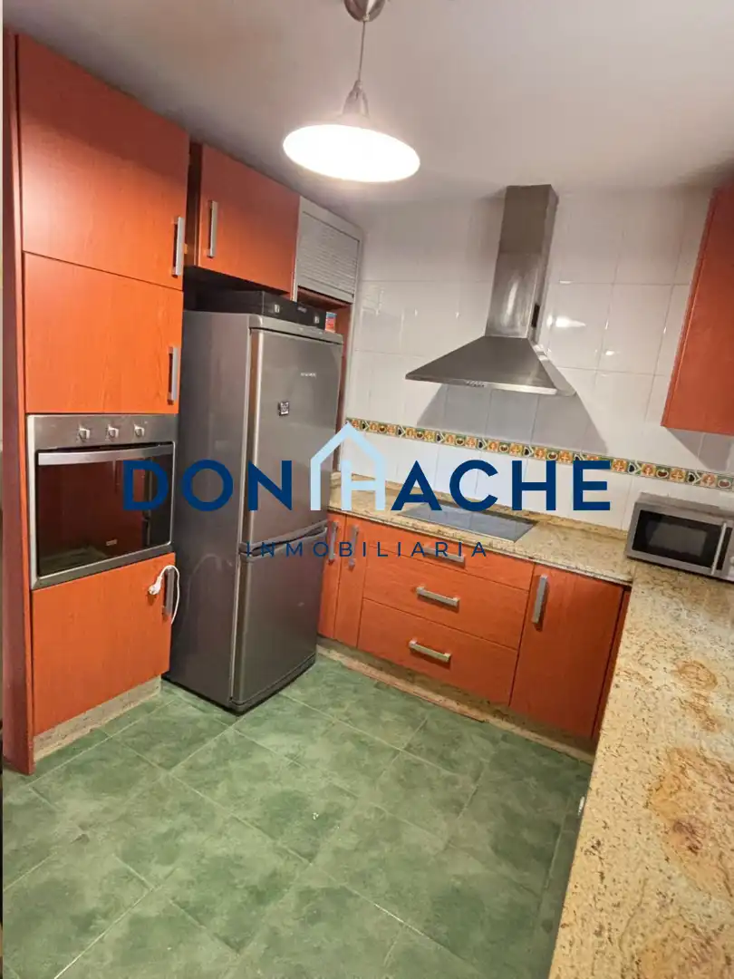 Küche von Wohnung zum Verkauf in Mérida mit Heizung, Terrasse und Möbliert