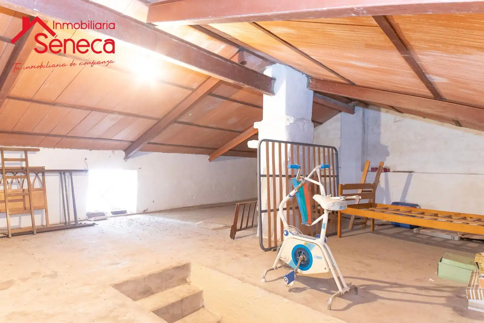 Casa adosada en venta en Espiel