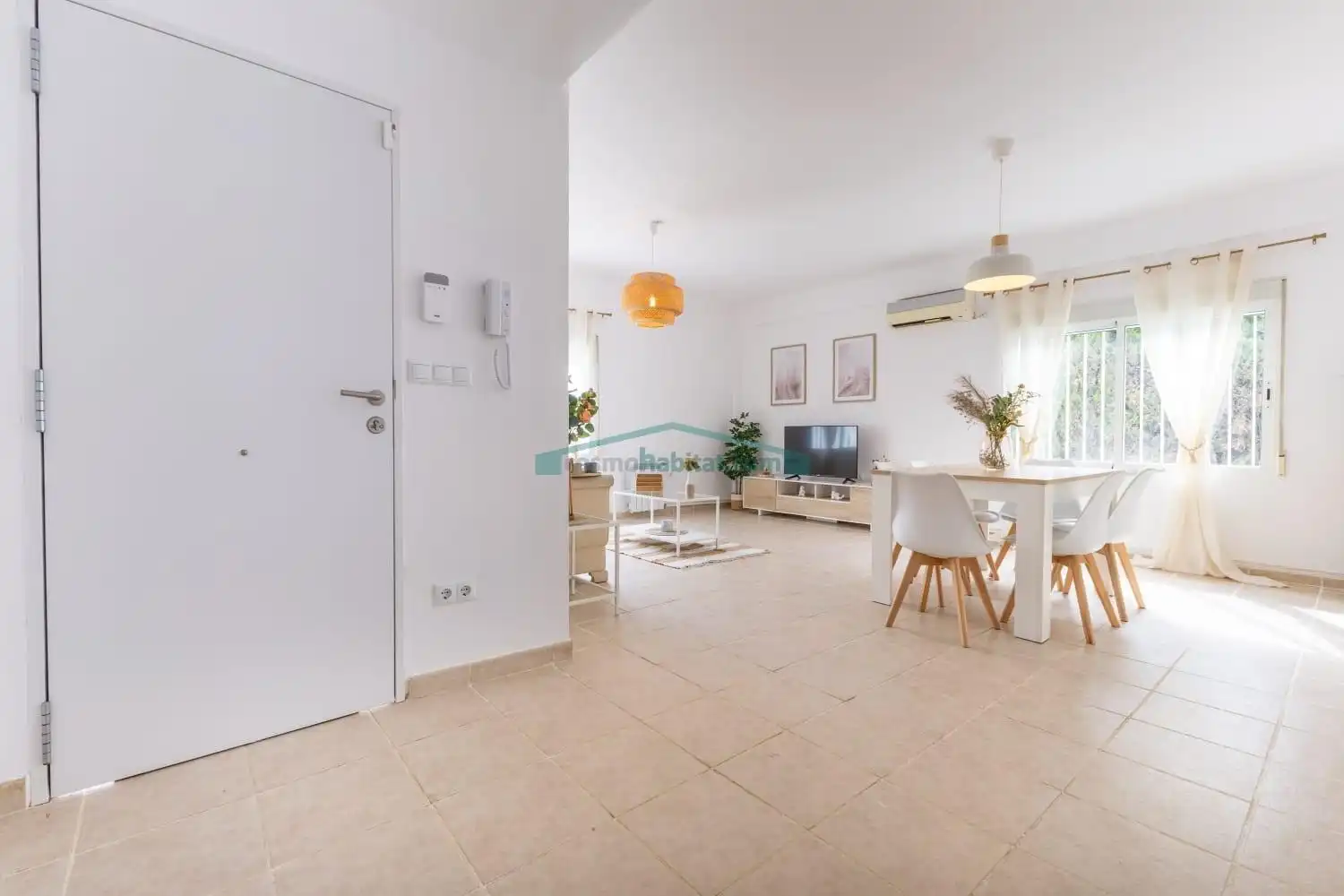Sala d'estar de Casa o xalet en venda en L'Eliana amb Aire condicionat, Calefacció i Terrassa