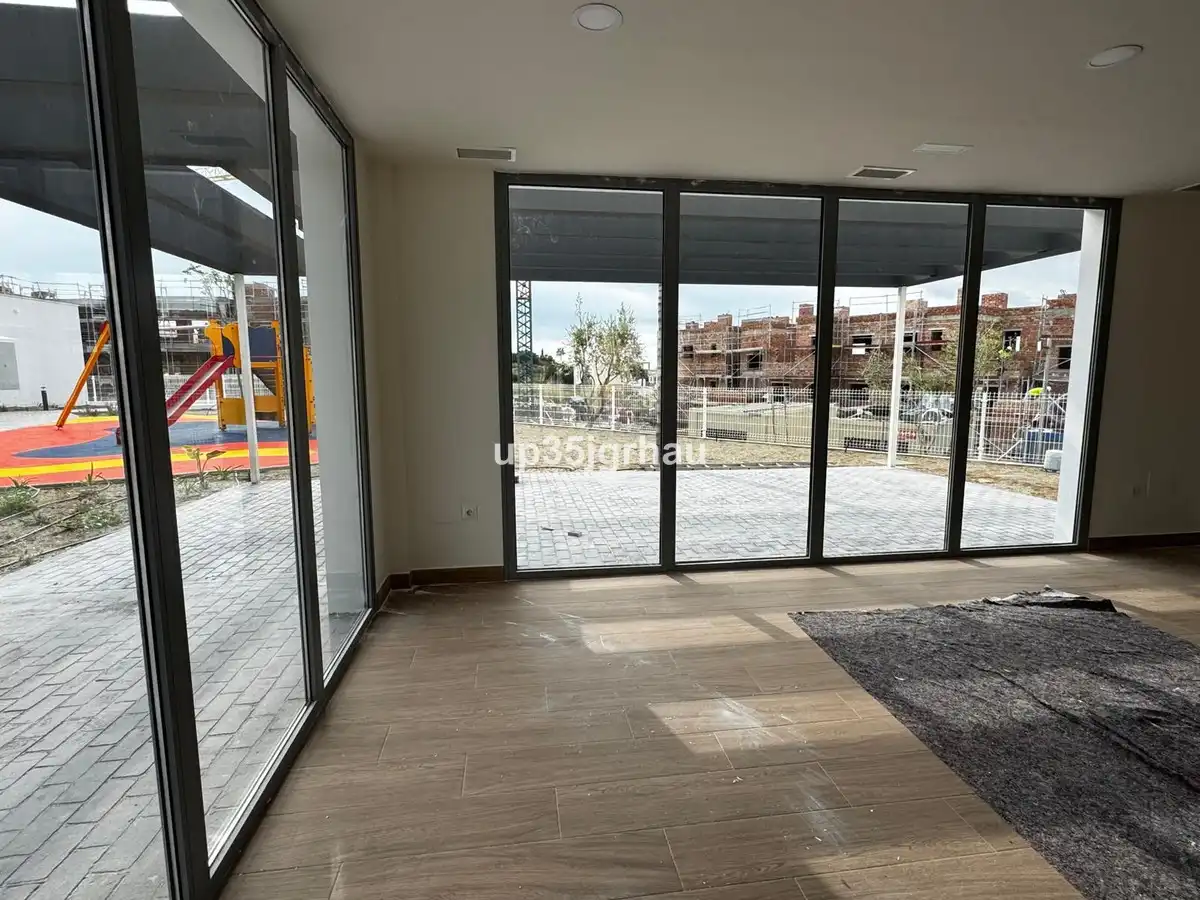 Pis en venda en Estepona amb Terrassa, Traster i Piscina