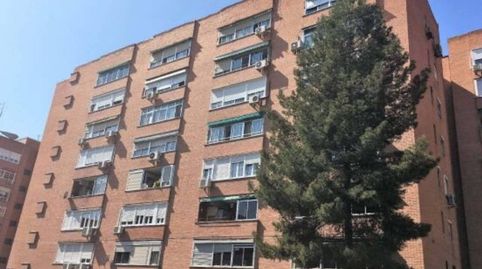 Foto 4 de Piso en venta en Calle Alegría de la Huerta, Los Ángeles, Madrid Capital
