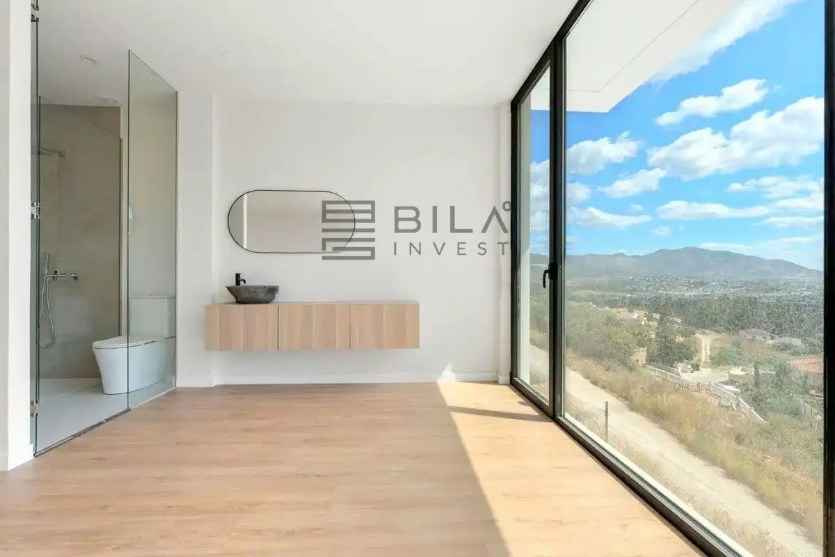 Chalet con piscina en venta en Cerros del Aguila, imagen 23