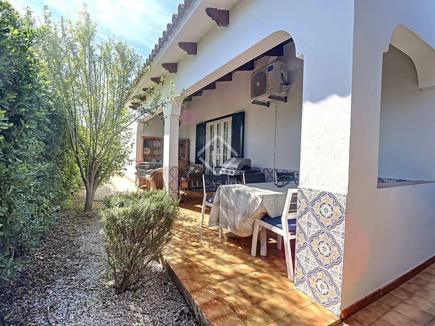 Garden of Houses for sale in Maó - Mahón  with Air Conditioner, Heating and Private garden