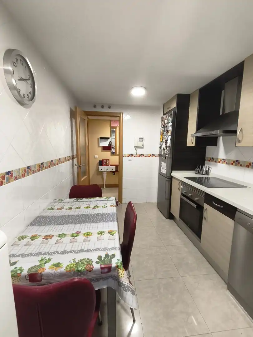 Kitchen of Flat for sale in Parla  with Air Conditioner, Heating and Terrace