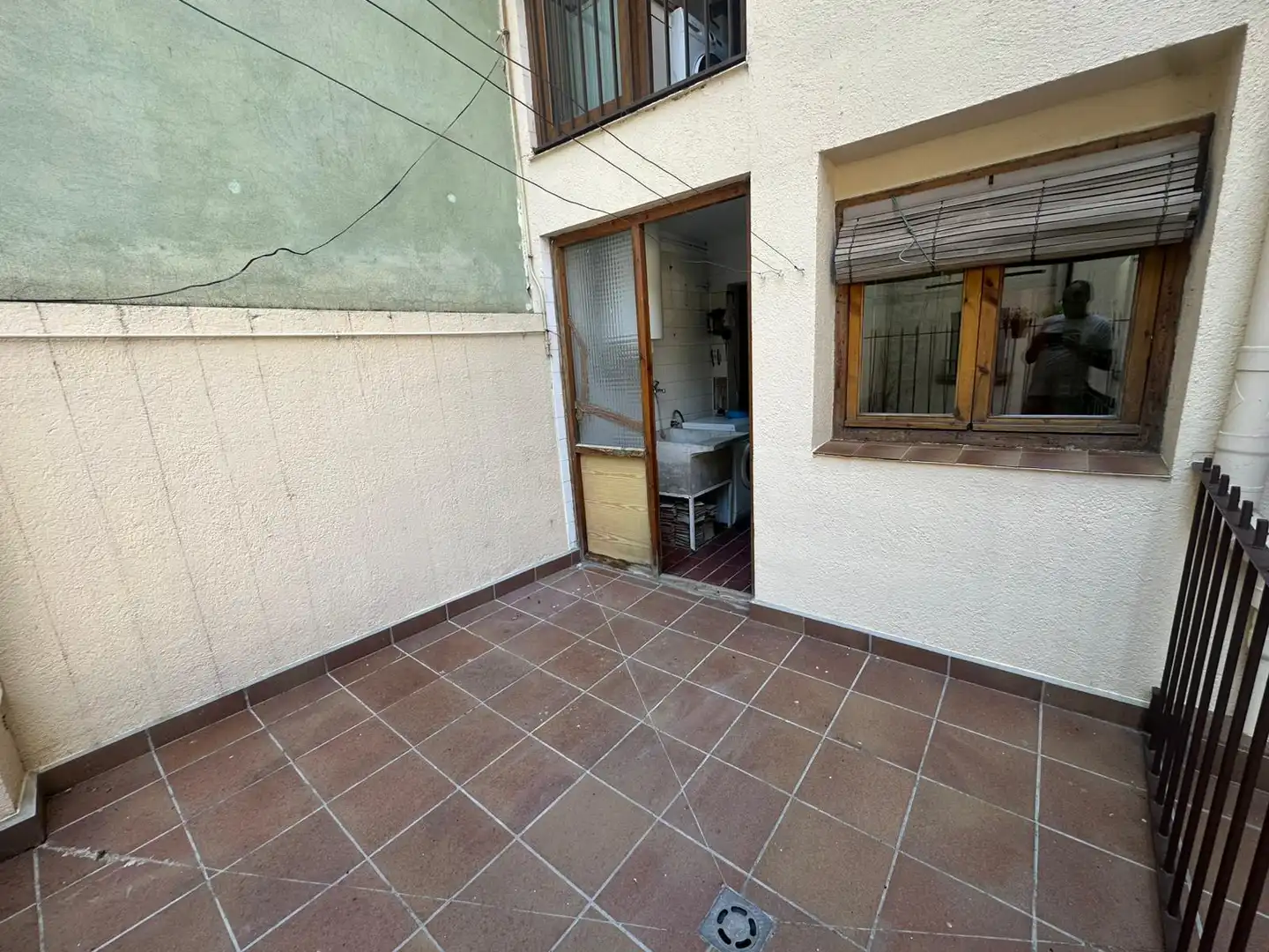Terrasse von Wohnung zum Verkauf in Sort mit Heizung, Parkett und Möbliert