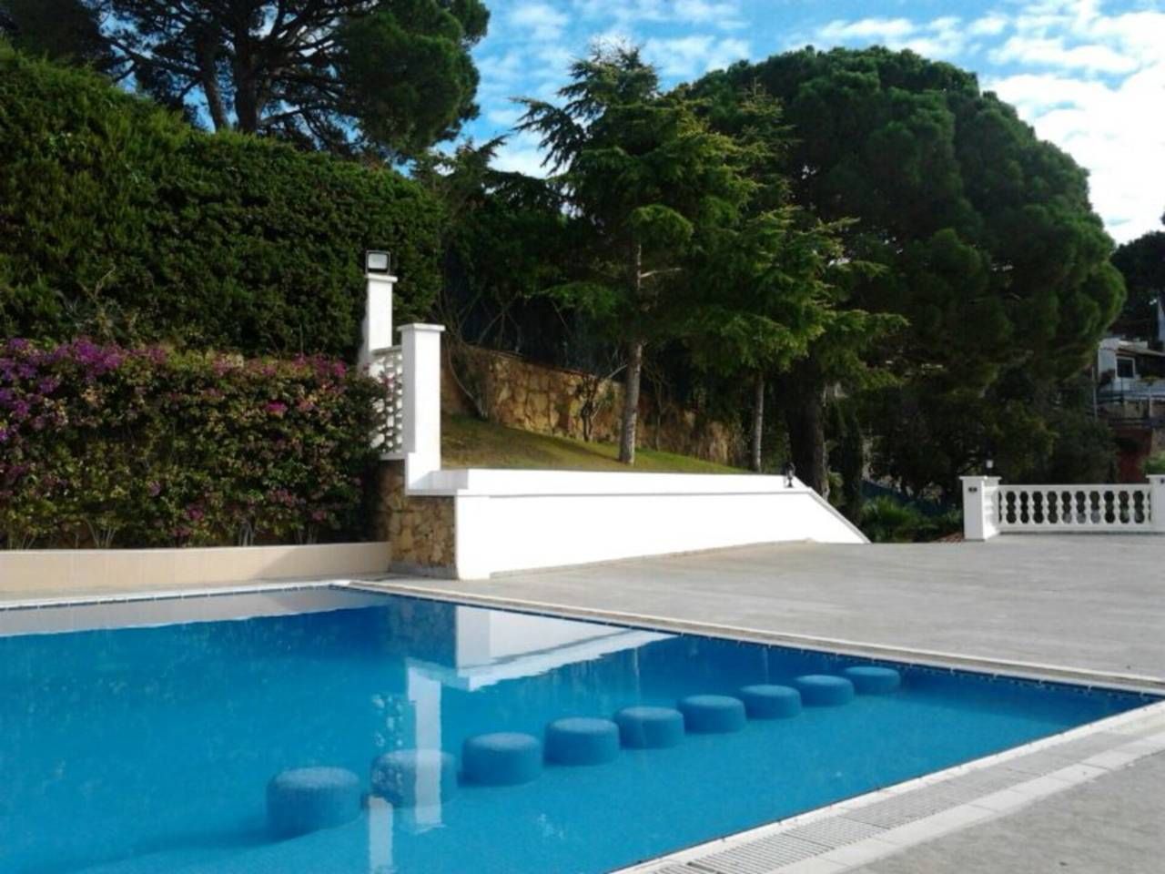 Piscina de Casa o xalet en venda en Lloret de Mar amb Calefacció, Jardí privat i Terrassa
