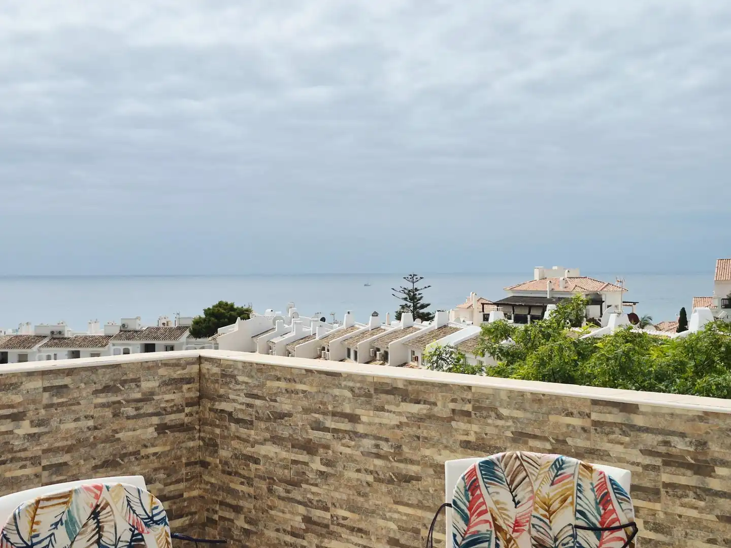 Terrasse von Dachboden zur Miete in Mijas mit Klimaanlage, Heizung und Privatgarten