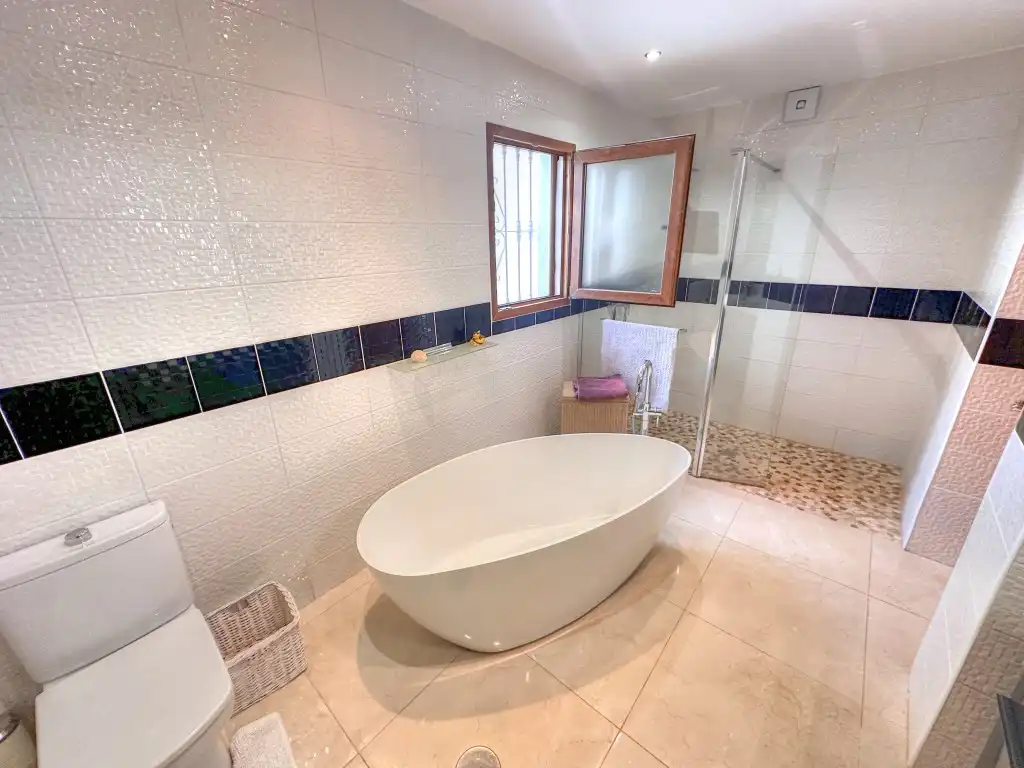 Casa rustica con piscina in vendita a Iznate, imagen 16