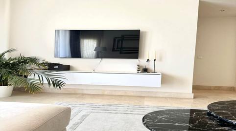 Foto 2 de Piso en venta en Avenida de Julio Iglesias, S/n, Puerto Banús, Málaga
