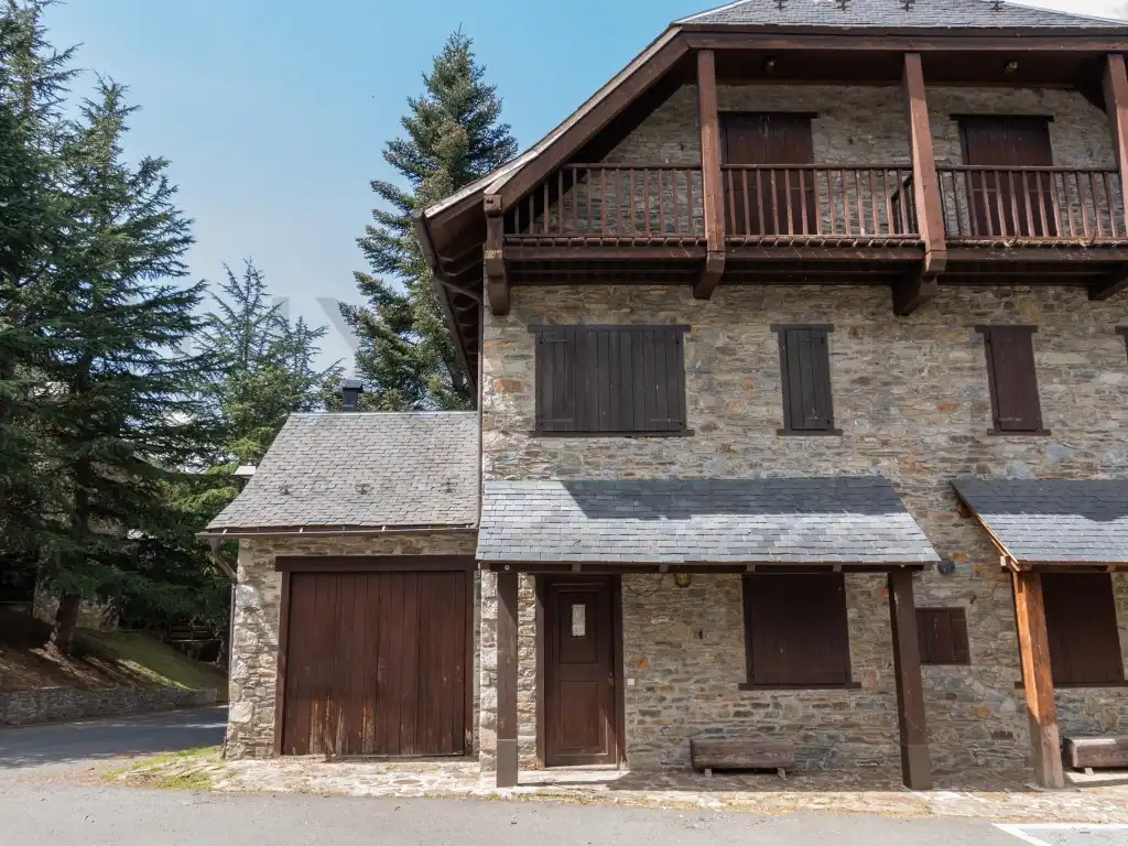 Vista exterior de Casa o chalet en venta en Vielha e Mijaran