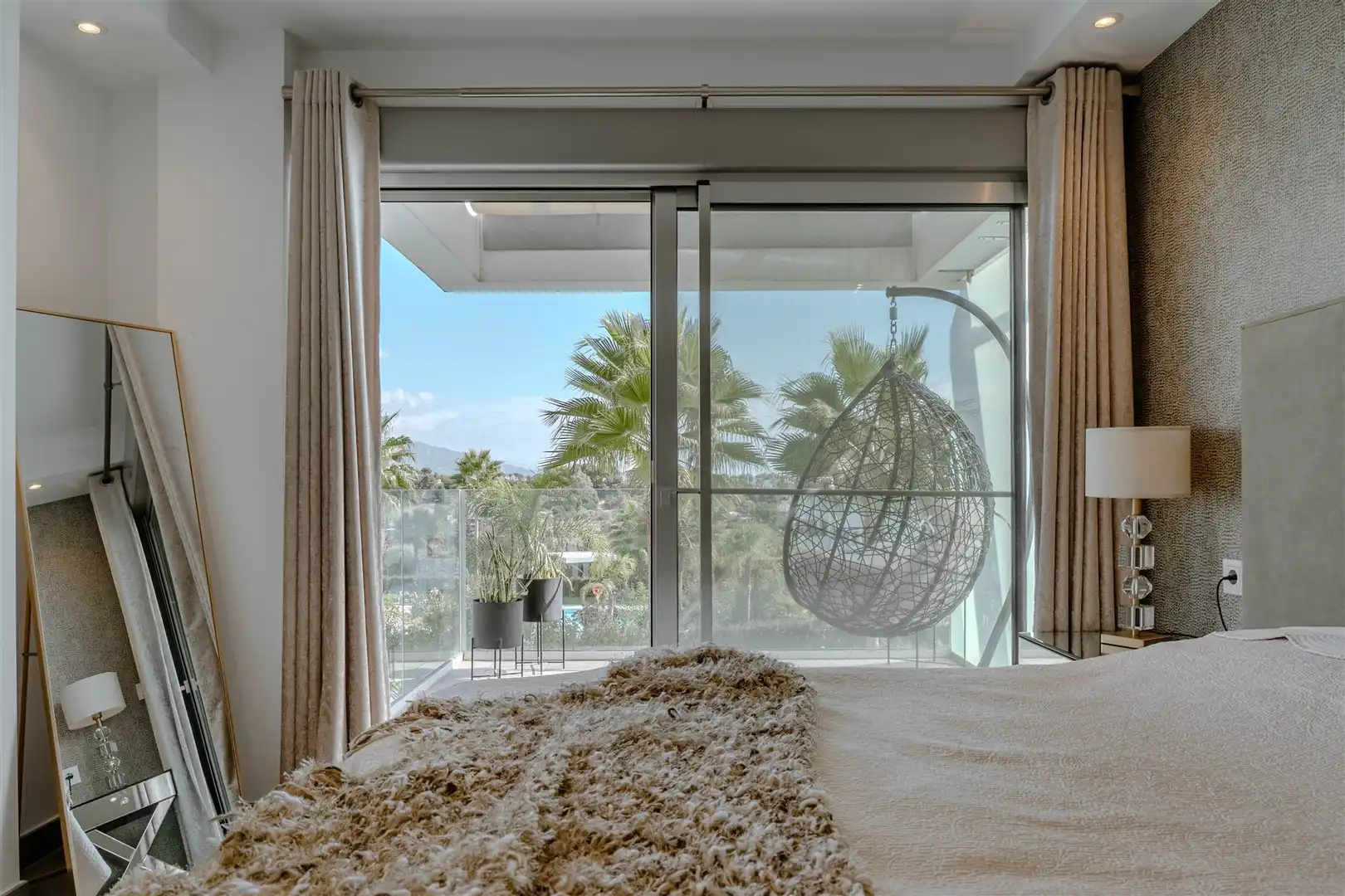 Dormitori de Apartament en venda en Estepona