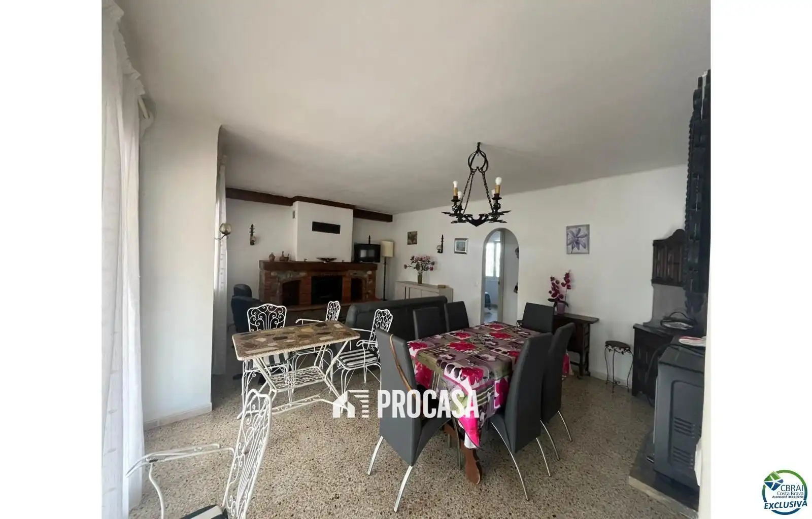 Menjador de Casa o xalet en venda en Empuriabrava amb Moblat