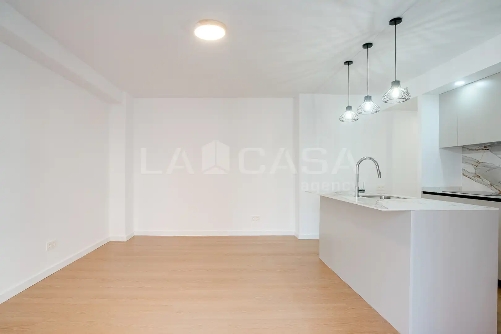 Cocina de Piso en venta en Barcelona con Calefacción