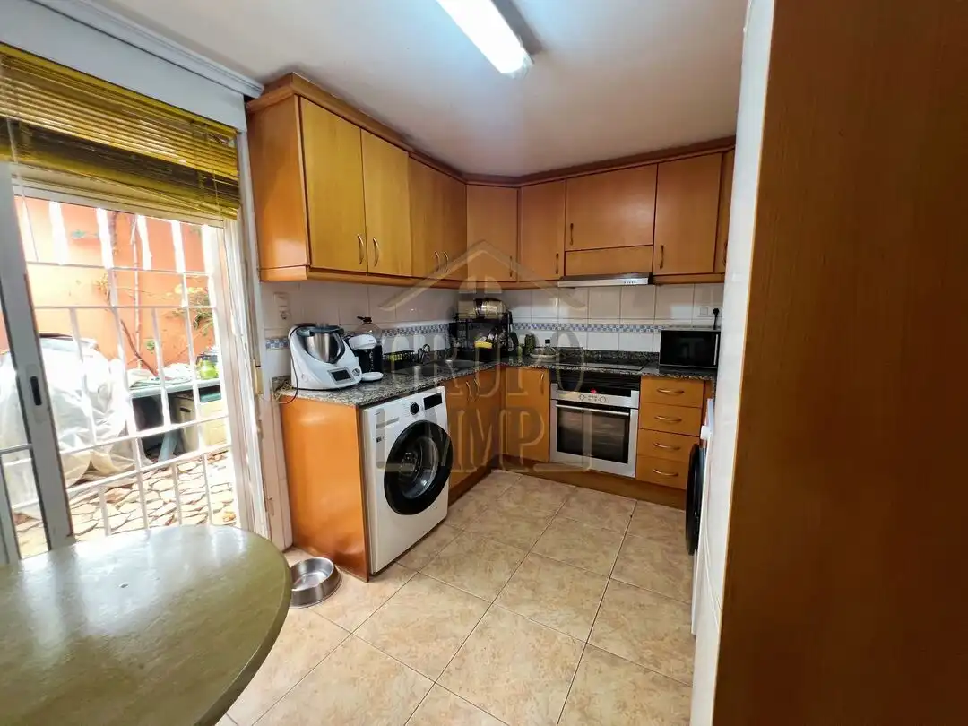 Kitchen of Flat for sale in Almazora / Almassora  with Air Conditioner, Heating and Storage room