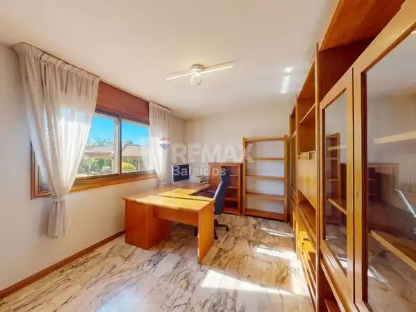 Casa o chalet en venta en Vigo  con Calefacción, Jardín privado y Parquet