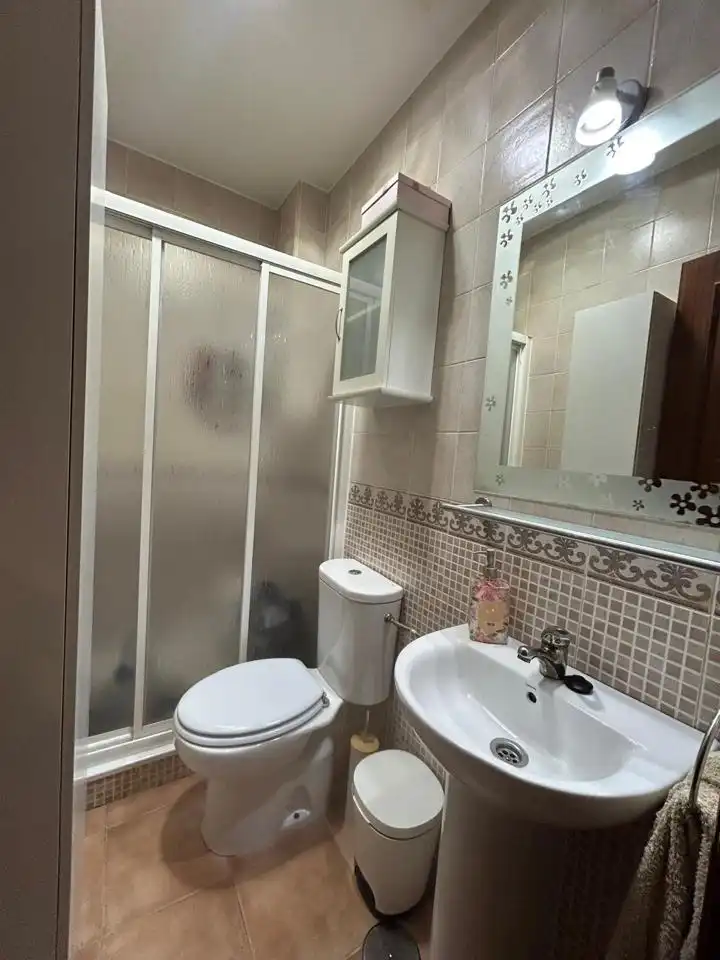 Bany de Casa o xalet en venda en Dos Hermanas amb Aire condicionat, Calefacció i Terrassa