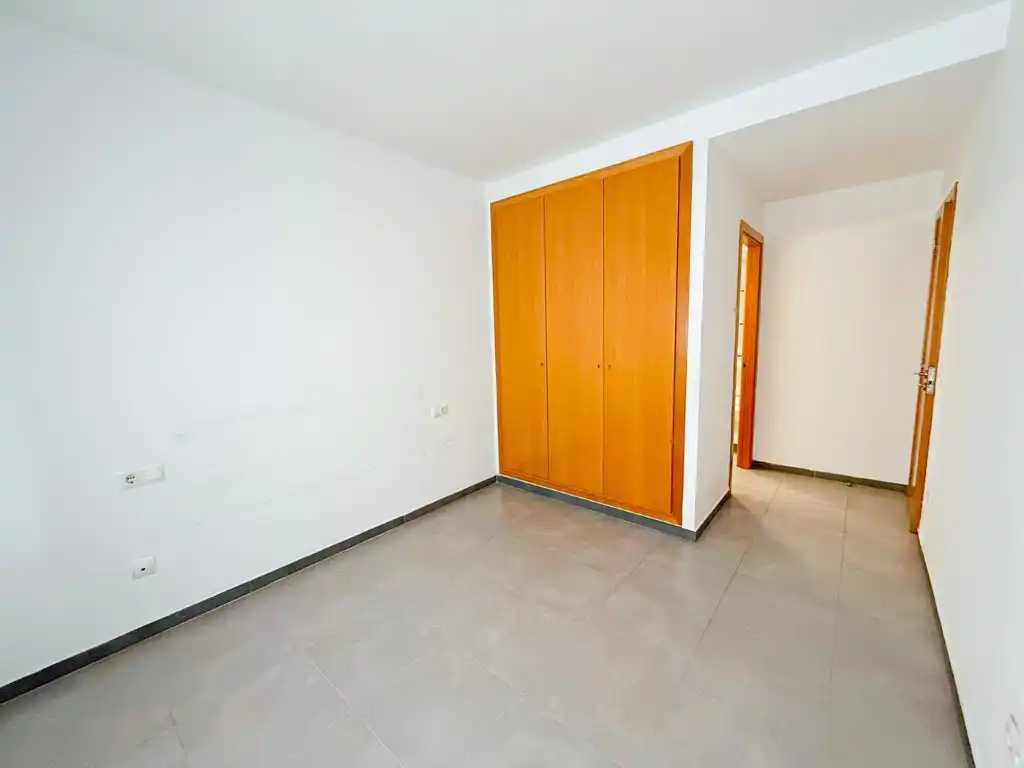 Dormitori de Dúplex en venda en Figueres amb Aire condicionat i Moblat