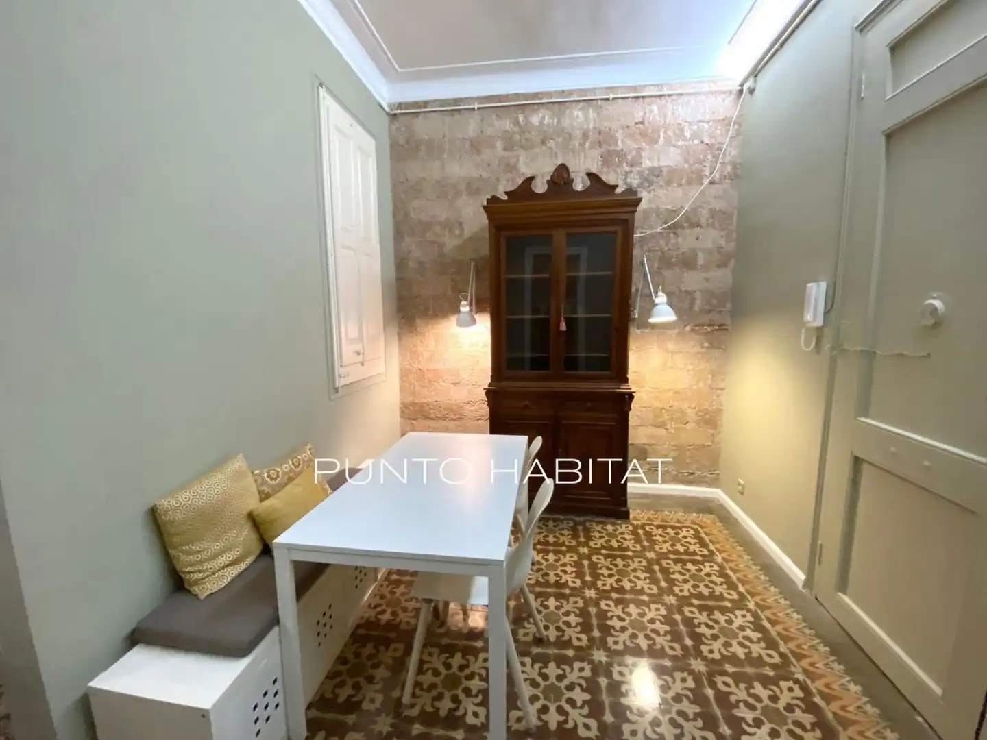Wohnung zur Miete in Carrer Carrer Còrsega, Dreta de l'Eixample