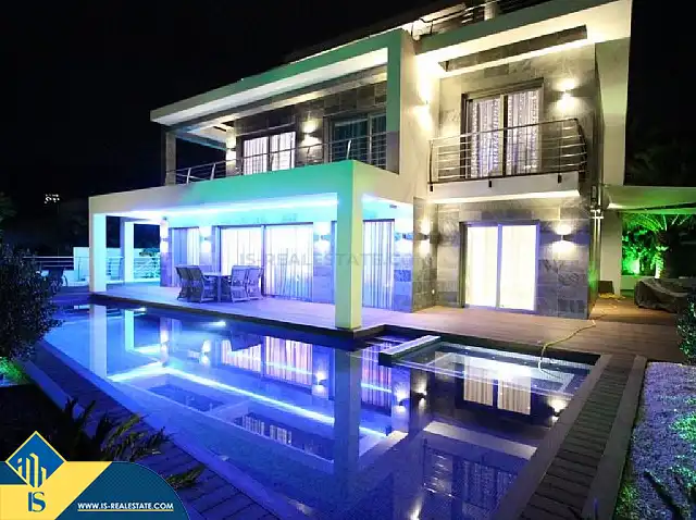 Villa con piscina in vendita a Benicolada - Las Adelfas, imagen 2