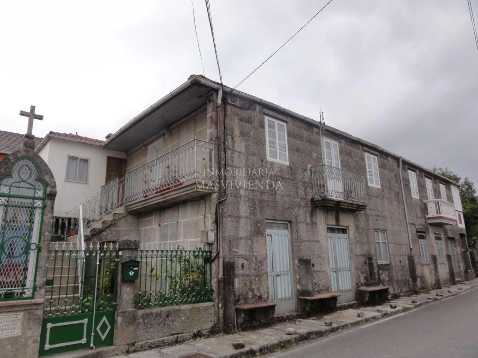 Exterior view of House or chalet for sale in Ponte Caldelas  with Private garden and Terrace