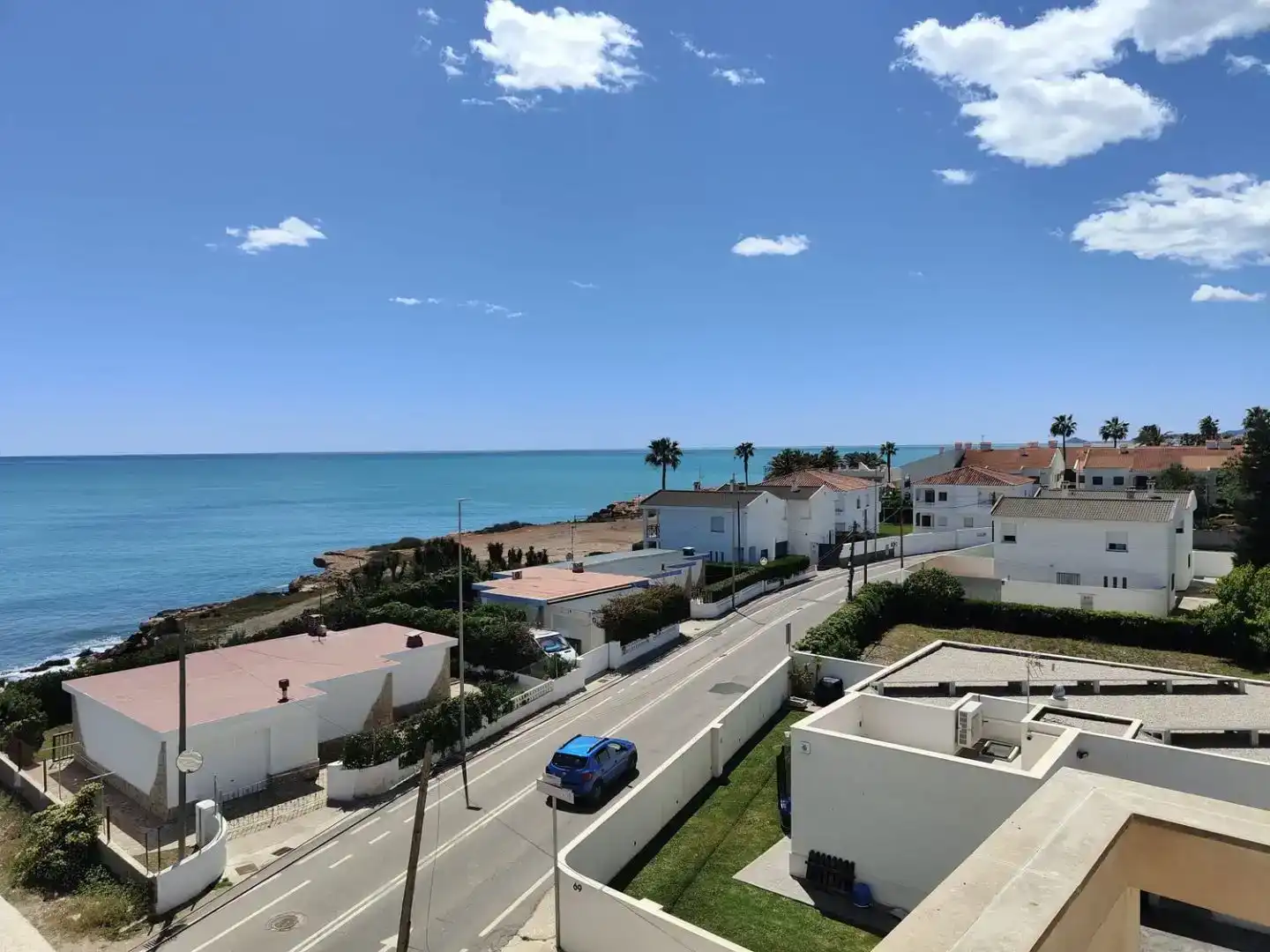 Vista exterior de Pis en venda en Vinaròs amb Aire condicionat, Piscina i Balcó