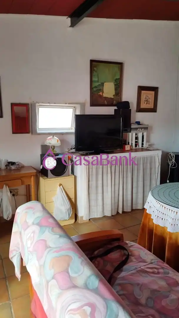 Sala d'estar de Casa o xalet en venda en Córdoba amb Aire condicionat, Jardí privat i Terrassa