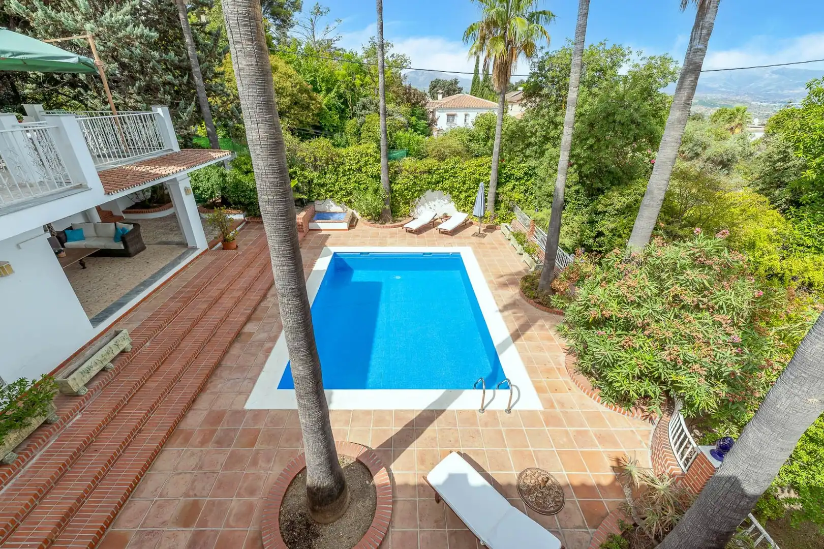 Piscina de Casa o xalet en venda en Alhaurín El Grande amb Aire condicionat, Calefacció i Jardí privat