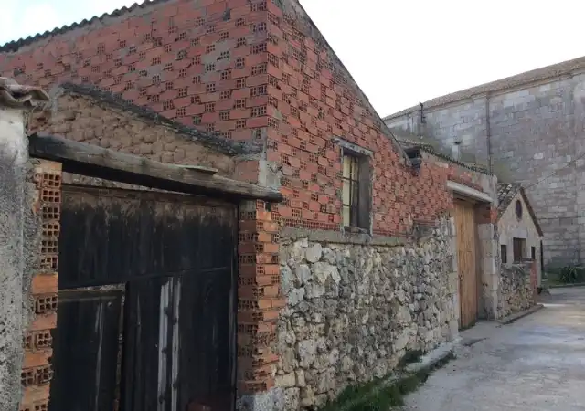 Außenansicht von Wohnung zum Verkauf in Pedrosa de Duero