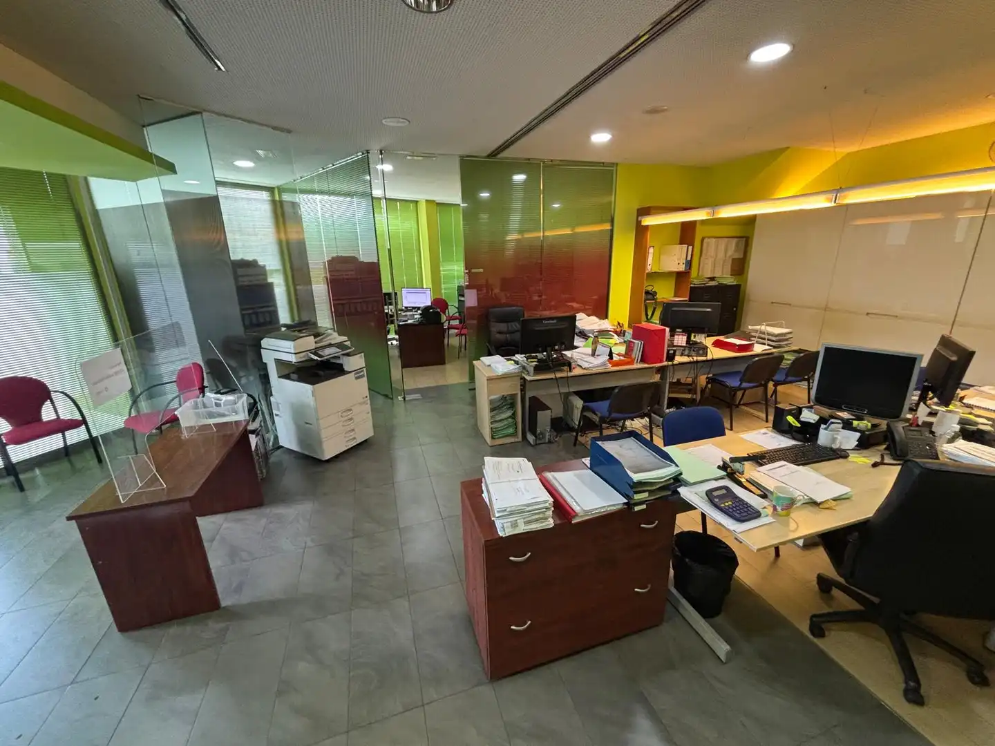 Commercial properties for sale in Sevilla  with Air Conditioner