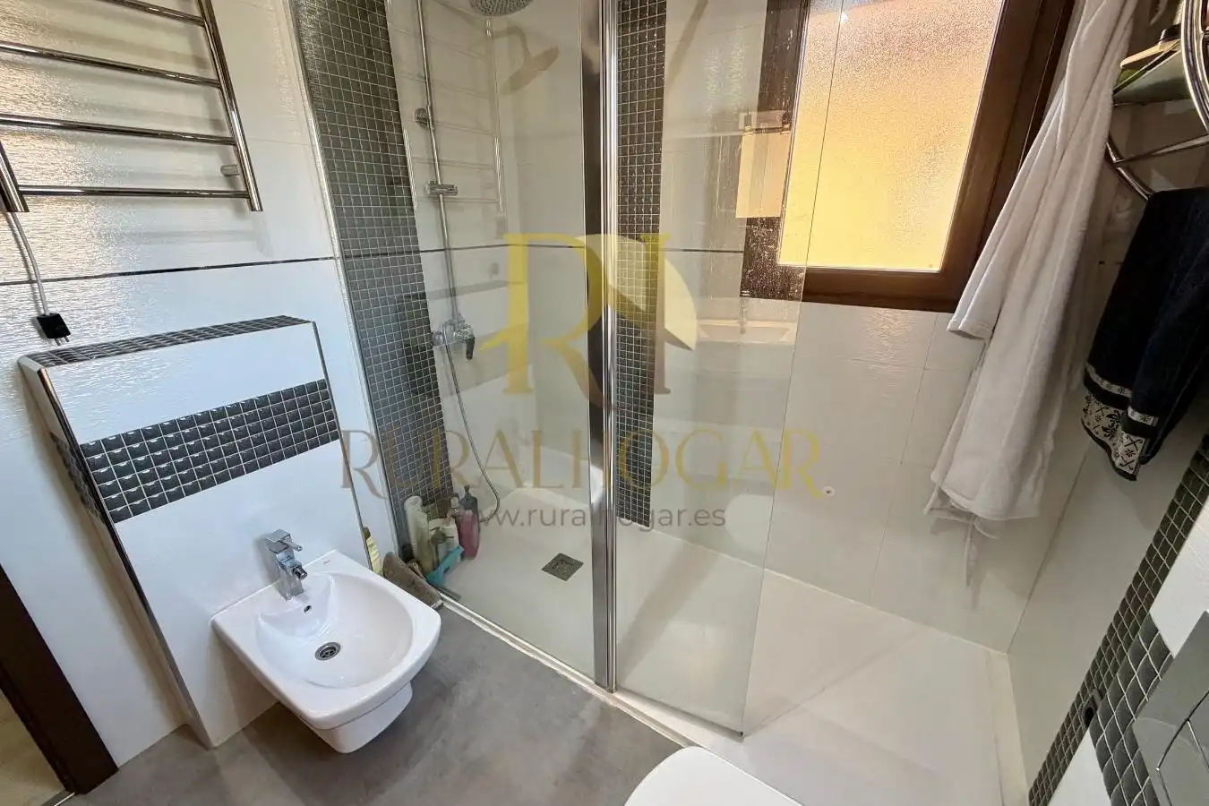 Bany de Casa o xalet en venda en Molina de Aragón amb Calefacció, Jardí privat i Terrassa
