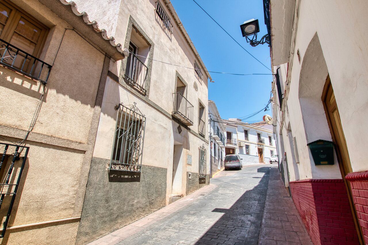 Exterior view of Country house for sale in Periana