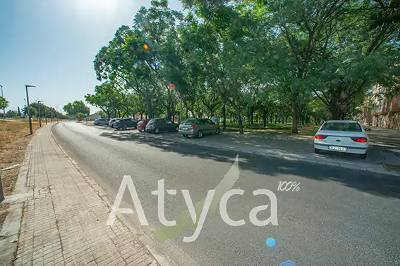 Planta baja de alquiler en Calle del Deporte, 2, Poniente-Norte - Miralbaida - Parque Azahara