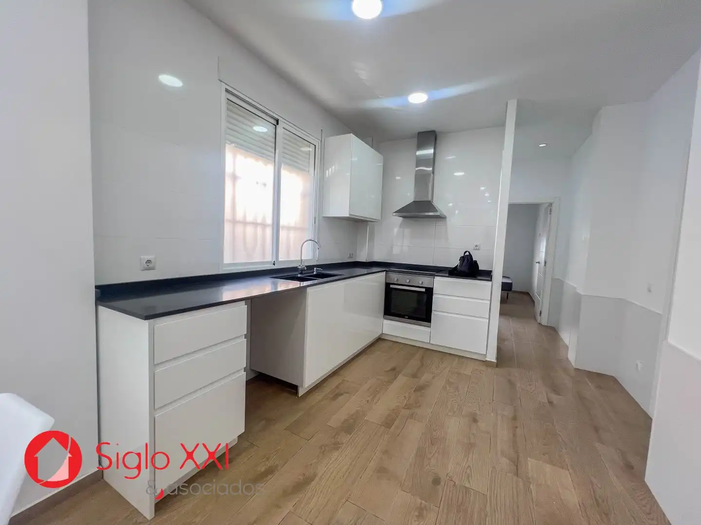 Flat for sale in El Pilar