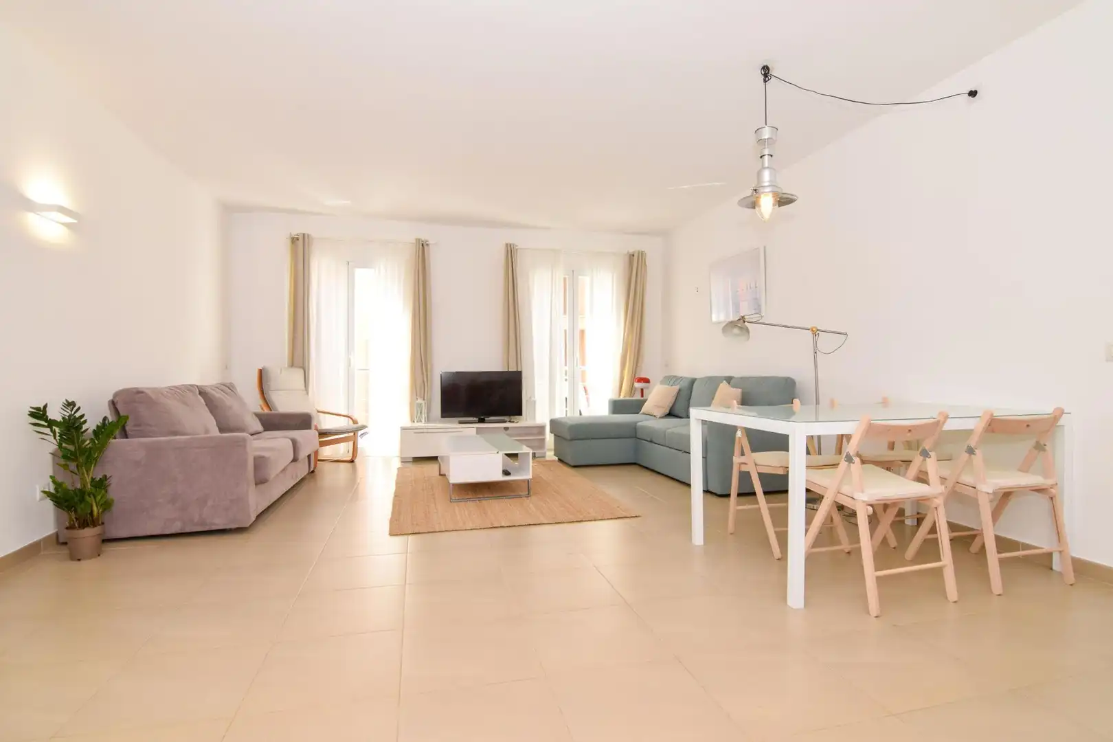 Living room of Flat for rent in Artà  with Air Conditioner, Storage room and Furnished