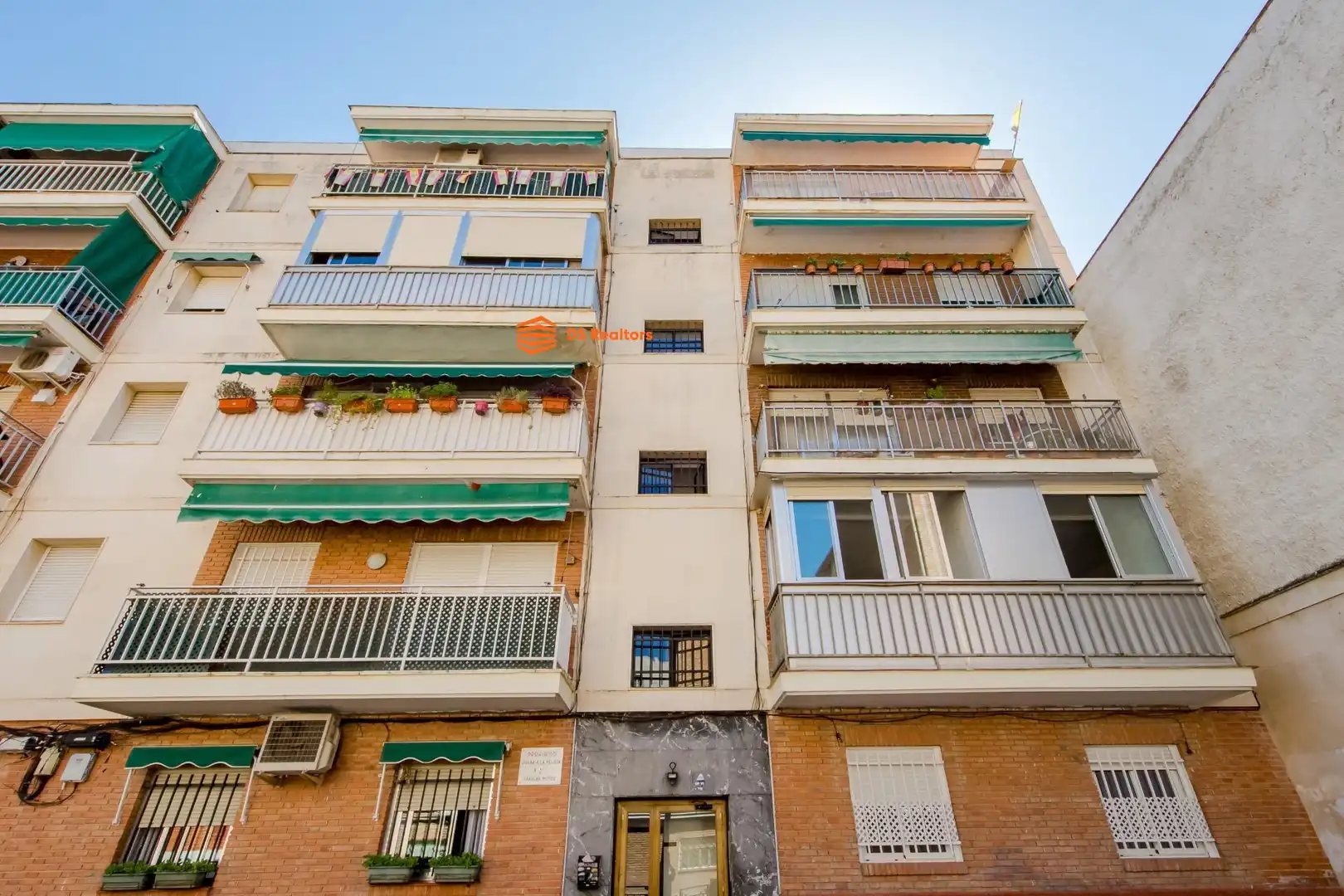 Vista exterior de Pis en venda en Pozuelo de Alarcón amb Aire condicionat, Calefacció i Terrassa