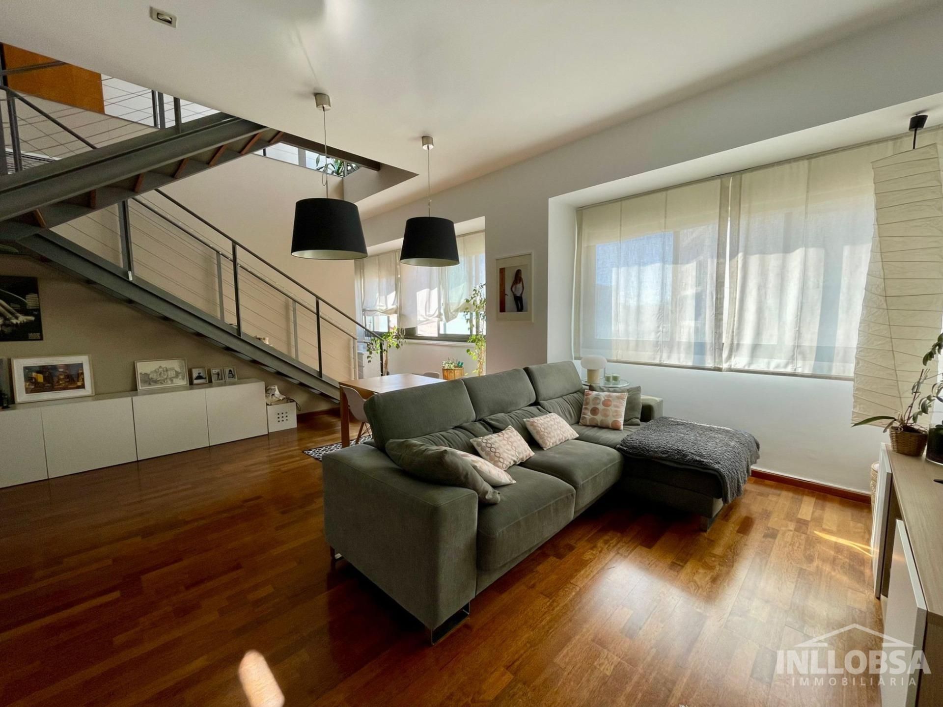 Living room of Duplex for sale in Manresa  with Air Conditioner, Parquet flooring and Storage room