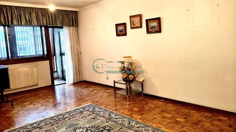 Foto 2 de Piso en venta en Plaza España - Corte Inglés, Vigo